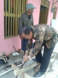 Pembangunan rumah Mbah Wasno gading X